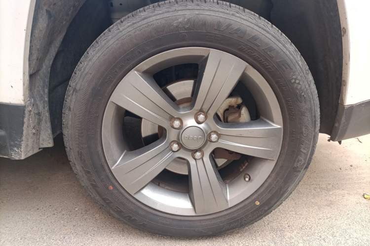 Used Jeep Compass 2014 Revised Version 2.4L Four-Wheel Drive Comfort Edition
