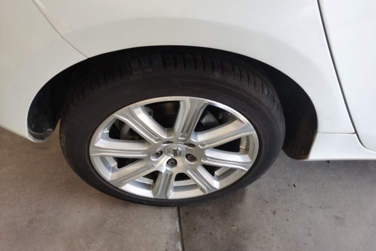 Used Volvo V40 2017 T3 Zhiya Edition