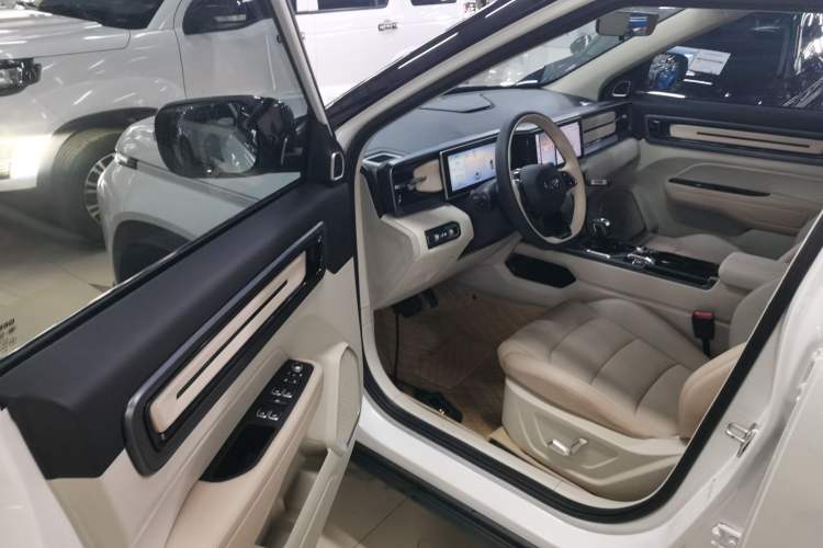 Used Geely Auto icon 2025 Linglong 1.5TD Qingcheng Edition