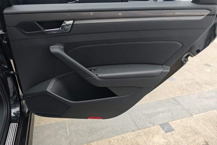 Used Volkswagen Passat 2016 1.8T Government Procurement Version (CEA Engine + 6AT)
