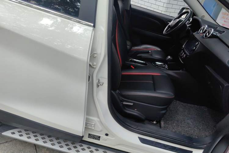 Used Soueast DX3 2016 1.5T CVT Prestige Edition