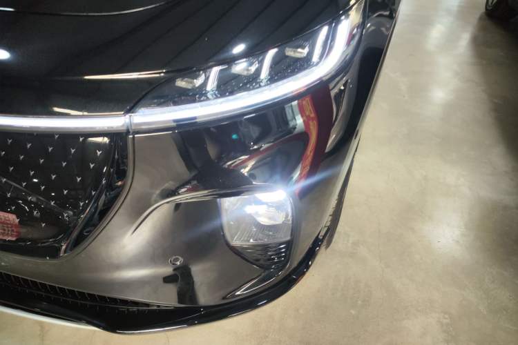 Used VOYAH COURAGE 2024 Four-Wheel Drive Global Edition
