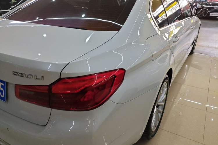 Used BMW 5 Series 2018 530Li Leading Edition Luxury Package