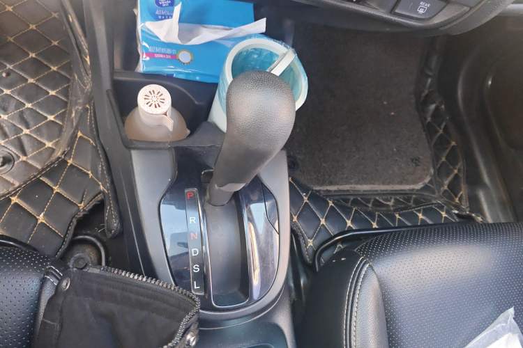 Used Honda Fit 2018 1.5L CVT Comfort Sunroof Version