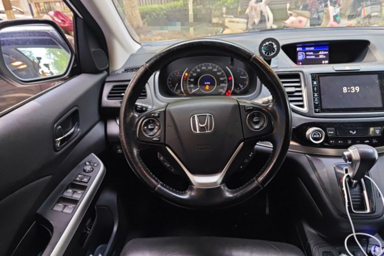 Used Honda CR-V 2015 2.4L two-wheel drive luxury version
