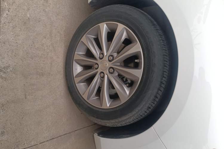 Used Chevrolet Monza 2022 320 Automatic Enjoyment Sunroof Version
