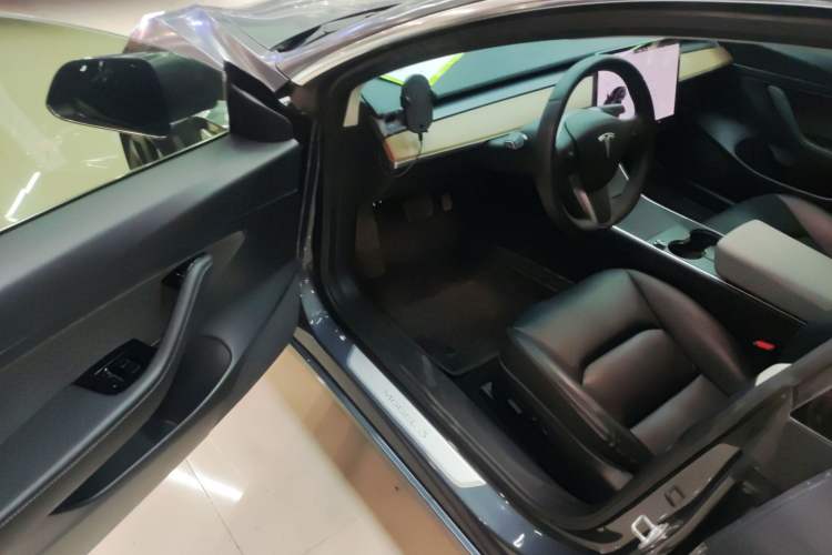 Used Tesla Model 3 2019 Standard Range Rear-Drive Upgraded Version