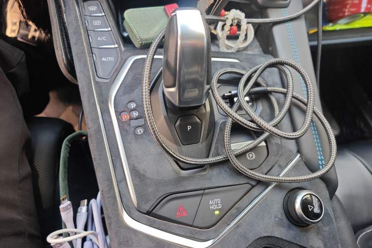 Used Lynk & Co 05 2020 2.0TD Two-Wheel Drive Shine Halo