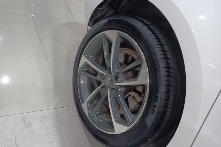 Used Audi A4L 2018 30th Anniversary Edition 40 TFSI Trendy Model
