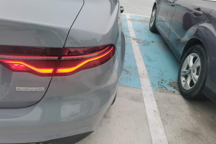 Used Jaguar XEL 2024 2.0T 250 PS R-DYNAMIC S Ebony Black Sport Edition
