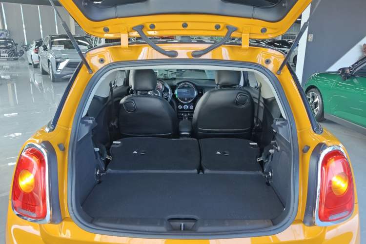 Used MINI MINI 2018 1.5T ONE PLUS