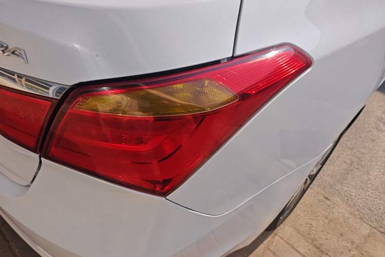 Used Hyundai Mistra 2014 1.8L Automatic Deluxe DLX Model
