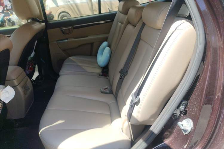 Used Hyundai Santa Fe Classic 2011 2.4 Comfort Edition 7-Seater Two-Wheel Drive Left Rear Seat