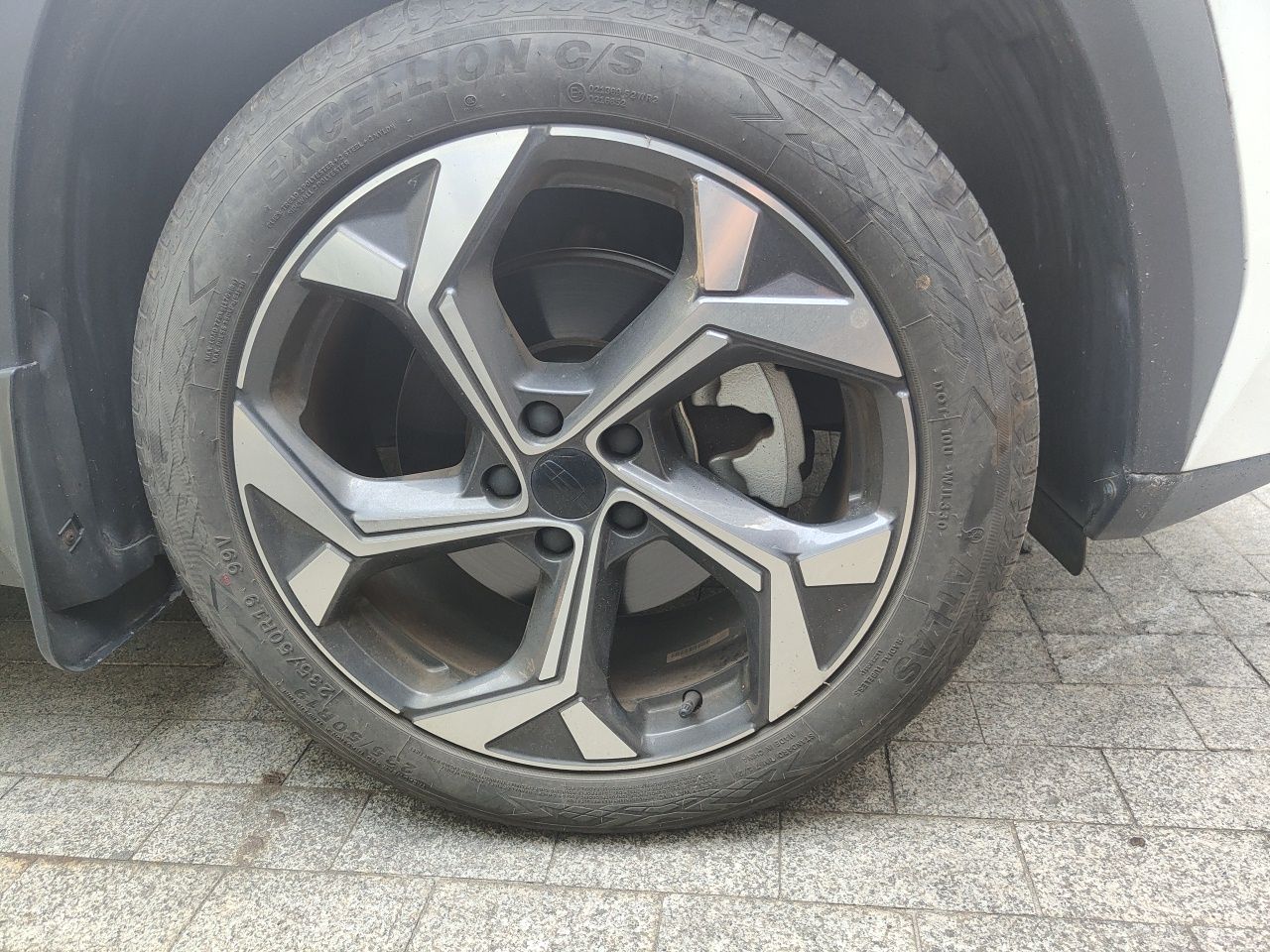 Geely Auto FX11 2023 1.5TD DCT Glory Edition — снимка 8