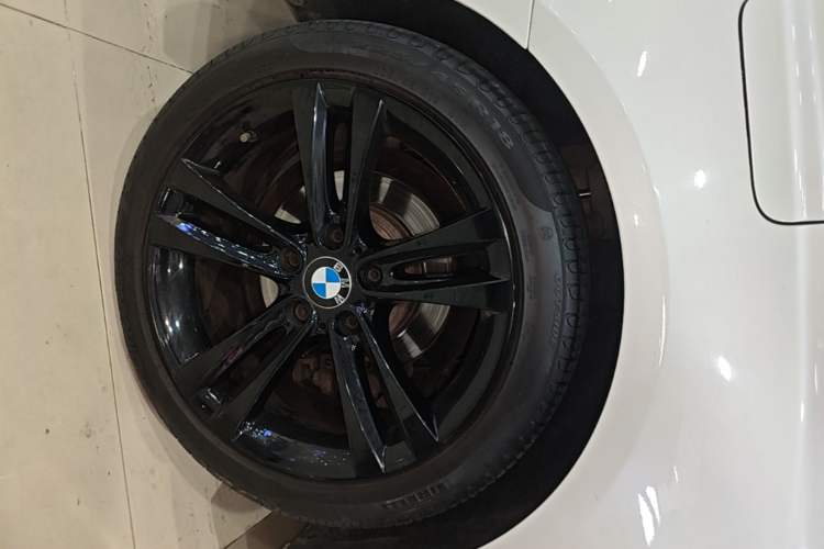 Used BMW 4 Series 2016 420i Design Package Model
