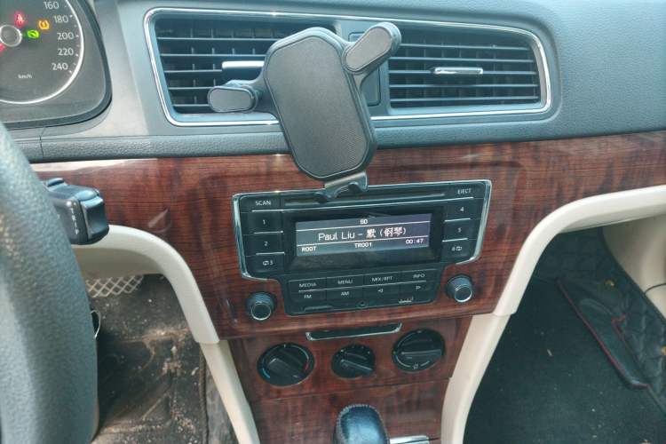 Used Volkswagen Lavida 2013 Restyled Classic 1.6L Automatic Comfort Edition