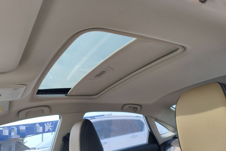 Used Chevrolet Monza 2022 320 Automatic Enjoyment Sunroof Version Headliner