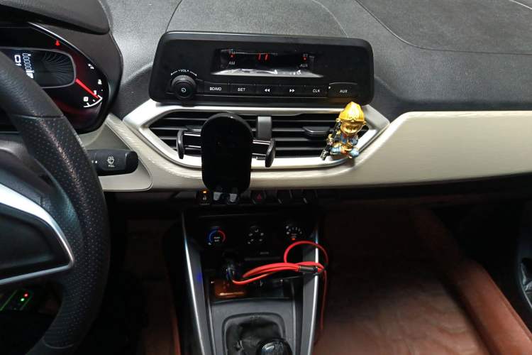 Used Baojun 510 2017 1.5L manual Comfort trim
