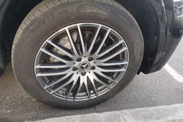 Used Mercedes-Benz GLC 2024 GLC 300 L 4MATIC Dynamic Edition 5-seater
