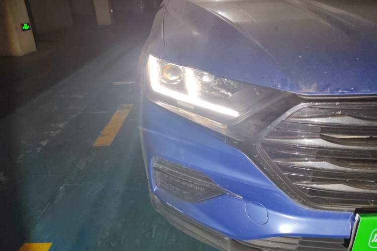 Used SWM G01 2018 1.5T Automatic Smart UP Right Front Headlight