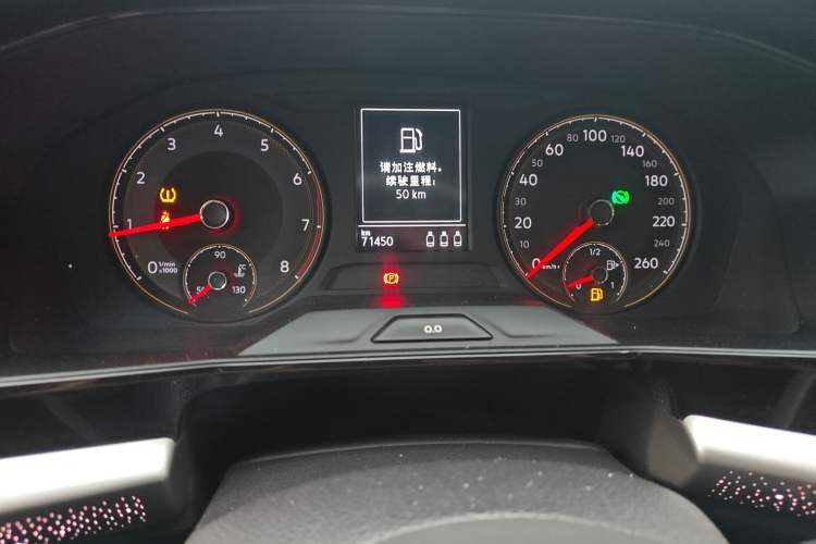 Used Volkswagen Lavida 2019 1.5L Automatic Comfort Edition China VI Standard Odometer Close Up