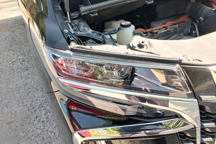 Used Toyota Alphard 2021 Dual-Motor 2.5L Premium Edition Right Front Headlight