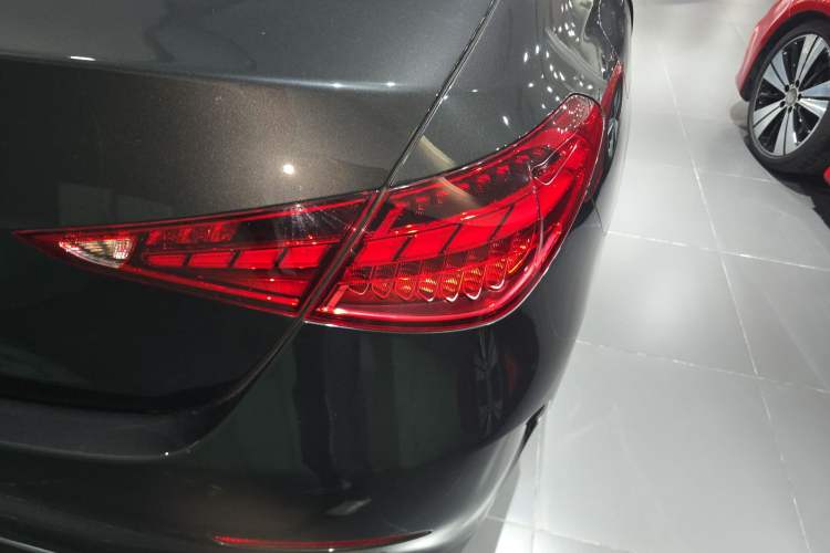 Used Mercedes-Benz C-Class 2023 Revised C 200 L Sport Edition
