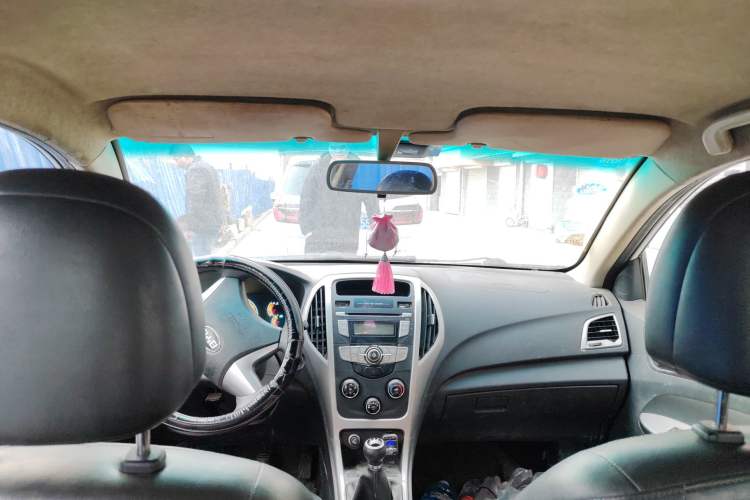 Used BYD F3 2015 Energy-Saving Edition 1.5L Manual Luxury Model