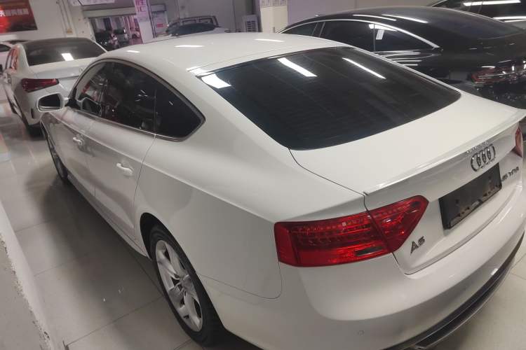 Used Audi A5 2014 Sportback 45 TFSI Rear Left 45 Deg