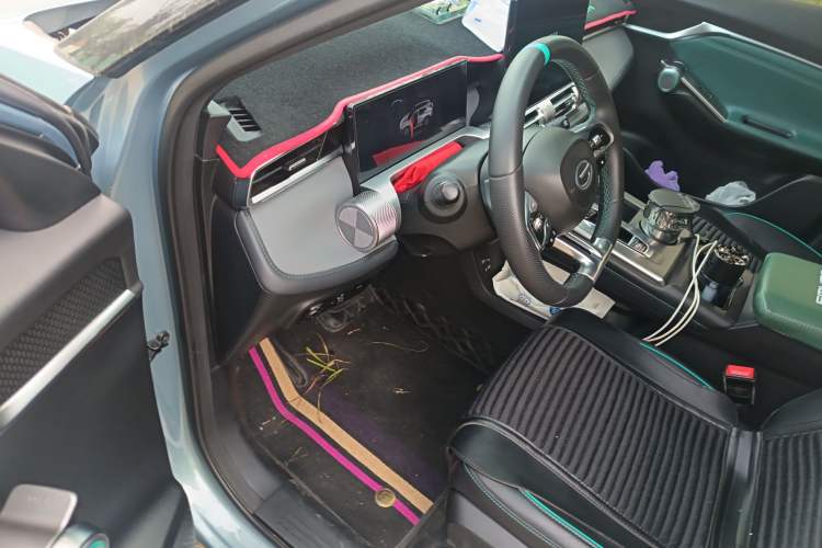 Used GAC Trumpchi EMKOO 2022 1.5T Supernova Pro Edition Driver Seat