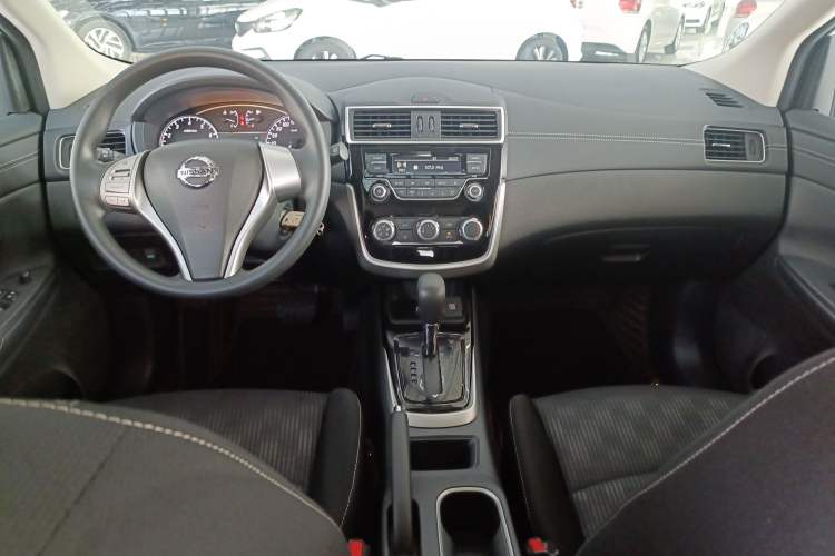 Used Nissan Tiida 2019 1.6L CVT Cool Dynamic Version China V Standard
