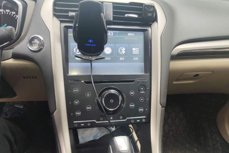 Used Ford Mondeo 2013 2.0L GTDi 200 Fashion Edition
