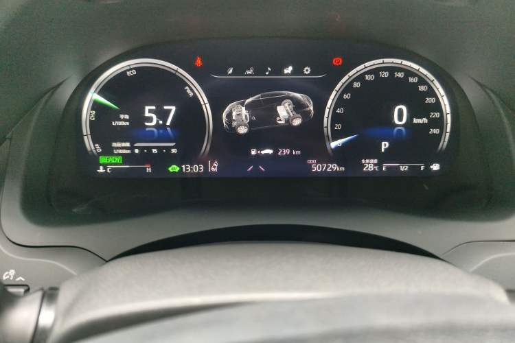 Used Toyota Camry 2021 Dual-Motor 2.5HG Luxury Edition Odometer Close Up