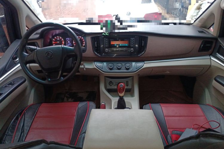 Used FORTHING Lingzhi 2019 M5L 1.6L 7-Seater Exclusive Model China VI Standard Center Console