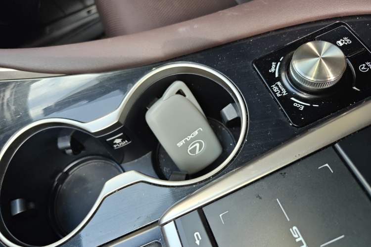 Used Lexus RX 2020 Revised Version 300 Two-Wheel Drive Comfort Edition