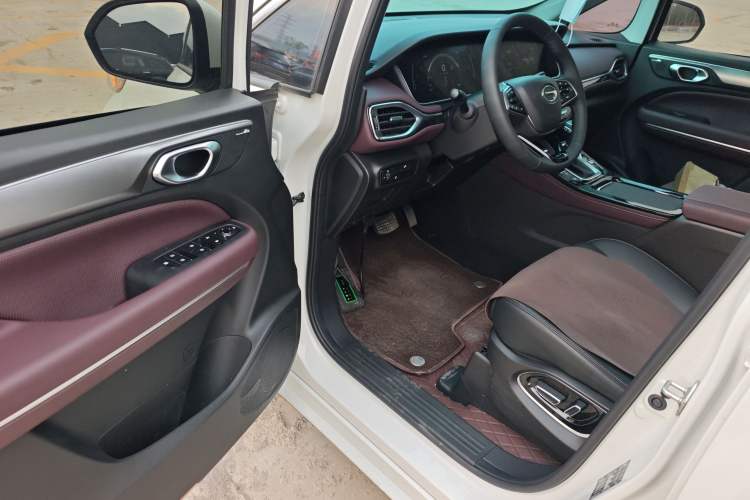 Used GAC Trumpchi M6 2023 PRO 270T DCT Luxury Edition Driver Seat