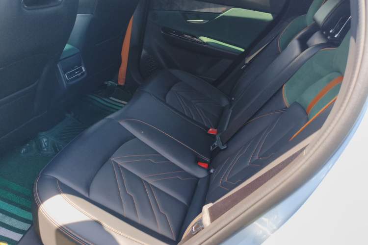 Used CHANGAN UNI-T 2023 2nd Generation 1.5T Sport Edition Flagship Version Left Rear Seat