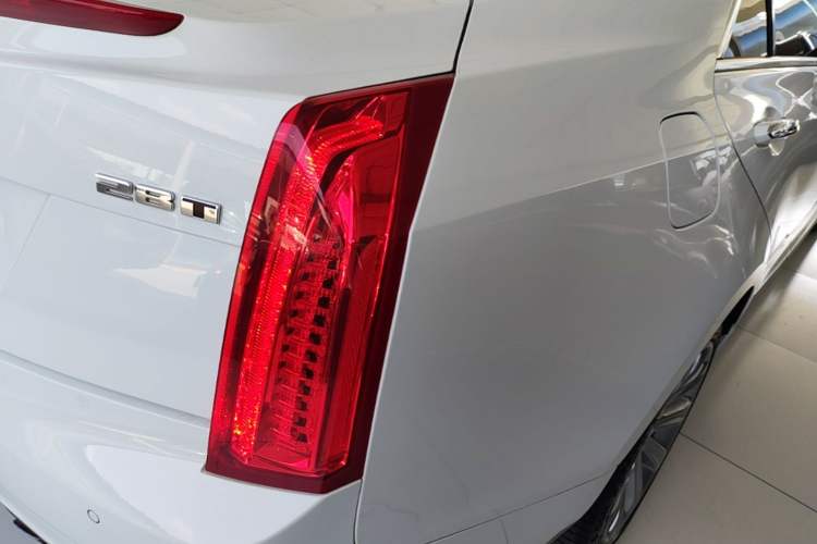 Used Cadillac ATS-L 2017 28T Fashion Edition
