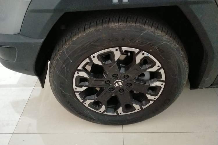 Used Jetour Zongheng G700 Trailblazer 2025 Model Xiangjing Edition 6-seater