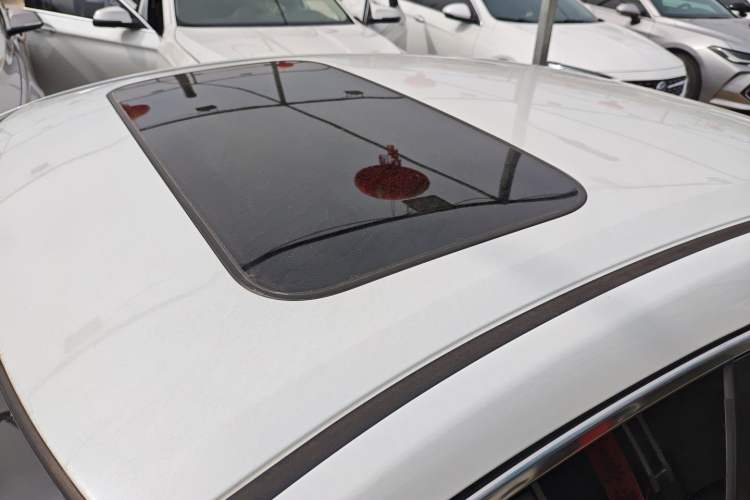 Used Honda Civic 2019 220TURBO CVT Dynamic Edition China VI Roof