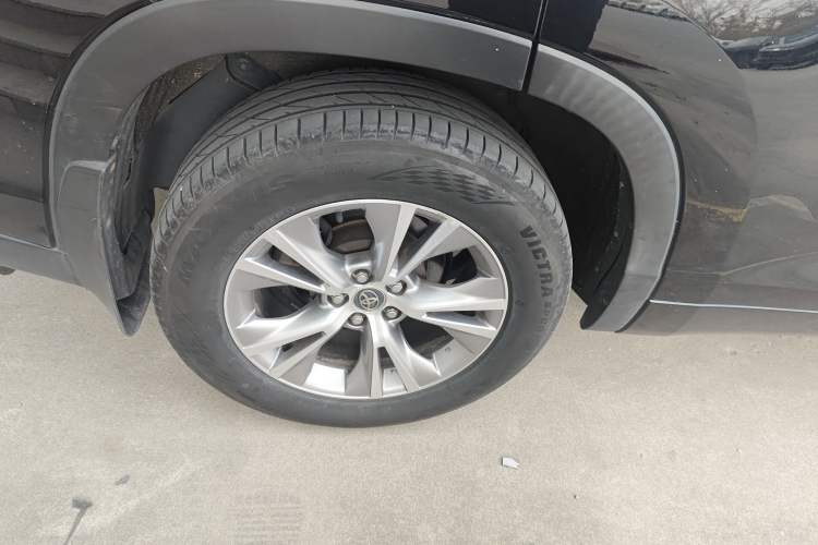 Used Toyota Highlander 2017 2.0T Two-Wheel Drive Elite Edition 5 Seats
