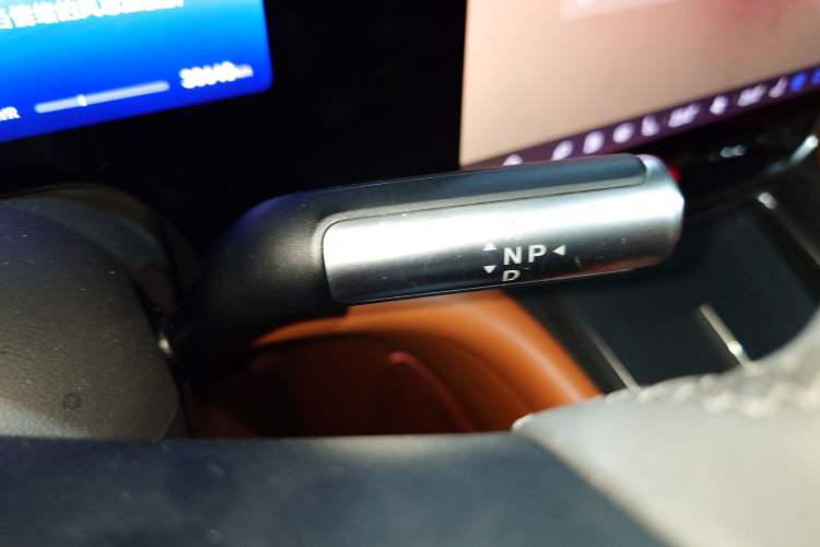 Used Hima AITO M9 2024 Range-Extended Max Edition 42 kWh 6-Seater Version