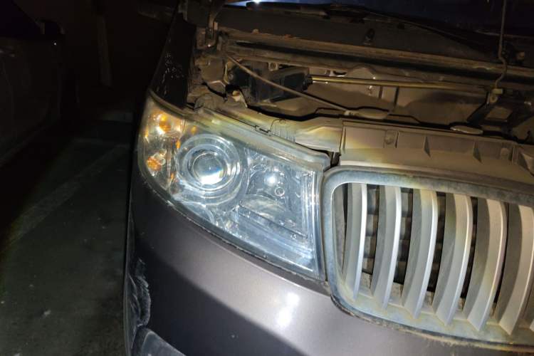 Used Jinbei Hiace X30 2016 1.3L Van Comfort Edition DLCG12 Right Front Headlight