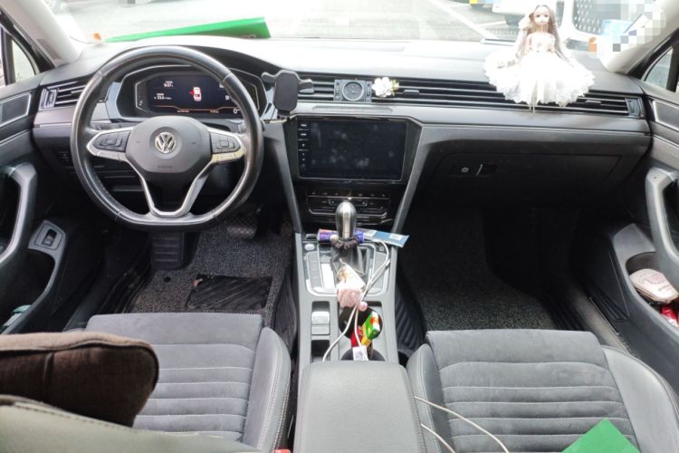 Used Volkswagen Magotan 2020 330TSI DSG Luxury Edition Center Console