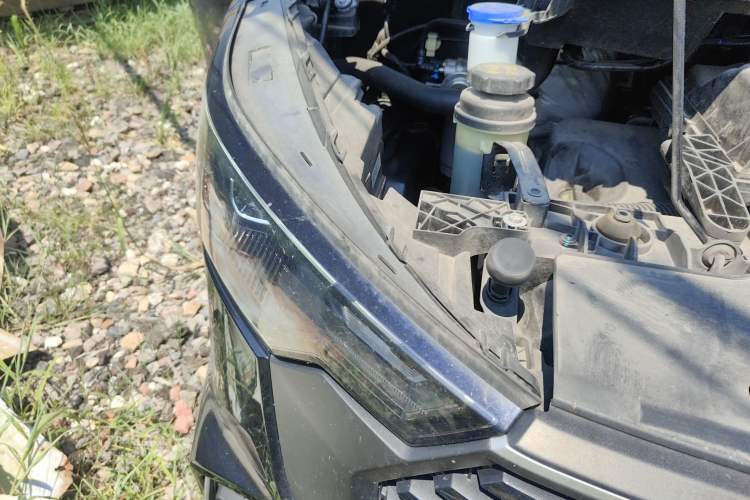 Used Ford Transit 2023 2.0T Diesel Automatic Commercial & Travel Model Mid-axle Medium Roof 7/8/9-Seater
