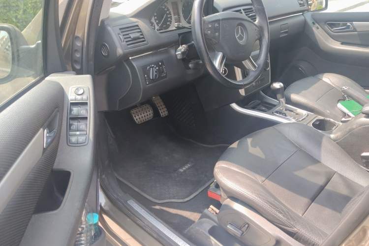 Used Mercedes-Benz B-Class 2009 B 200 Fashion Model Driver Seat