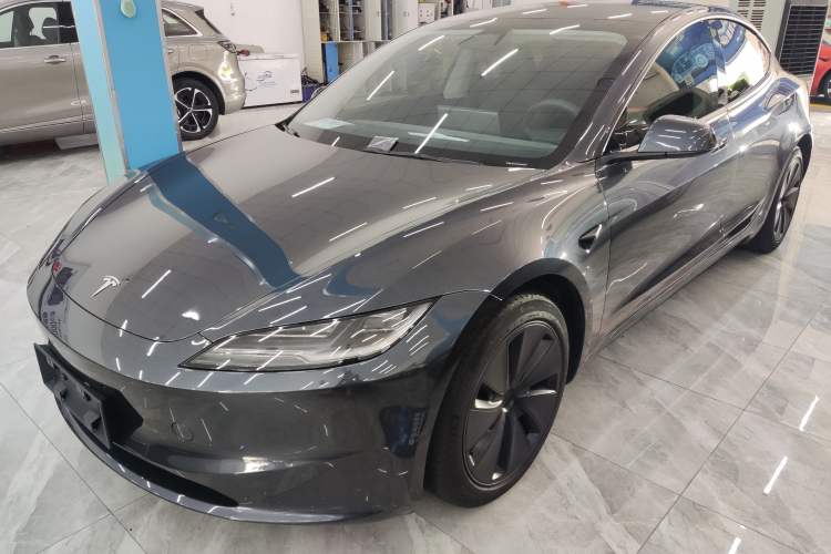 Used Tesla Model 3 2023 Long-Range All-Wheel-Drive Version