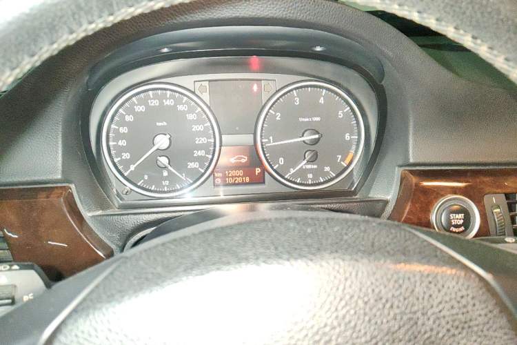 Used BMW 3 Series 2012 320i Sport Edition Instrument Cluster