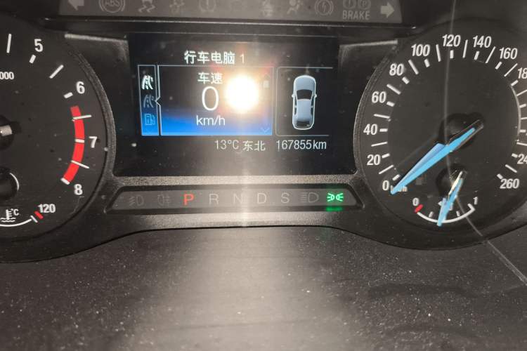 Used Ford Edge 2016 EcoBoost 245 Two-Wheel-Drive Titanium 5-Seater
