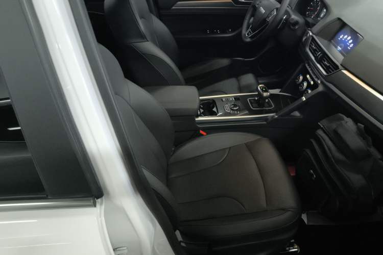 Used Haval H6 2019 Sport Edition 1.5T Automatic Two-Wheel Drive Elite Model China VI Right Front Seat